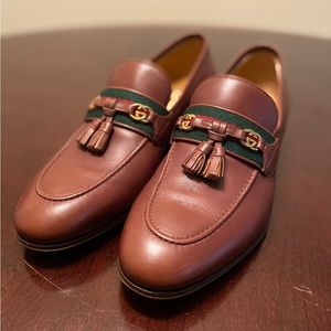 Gucci Women’s Leather Loafer Brown see updated pics of wear !!